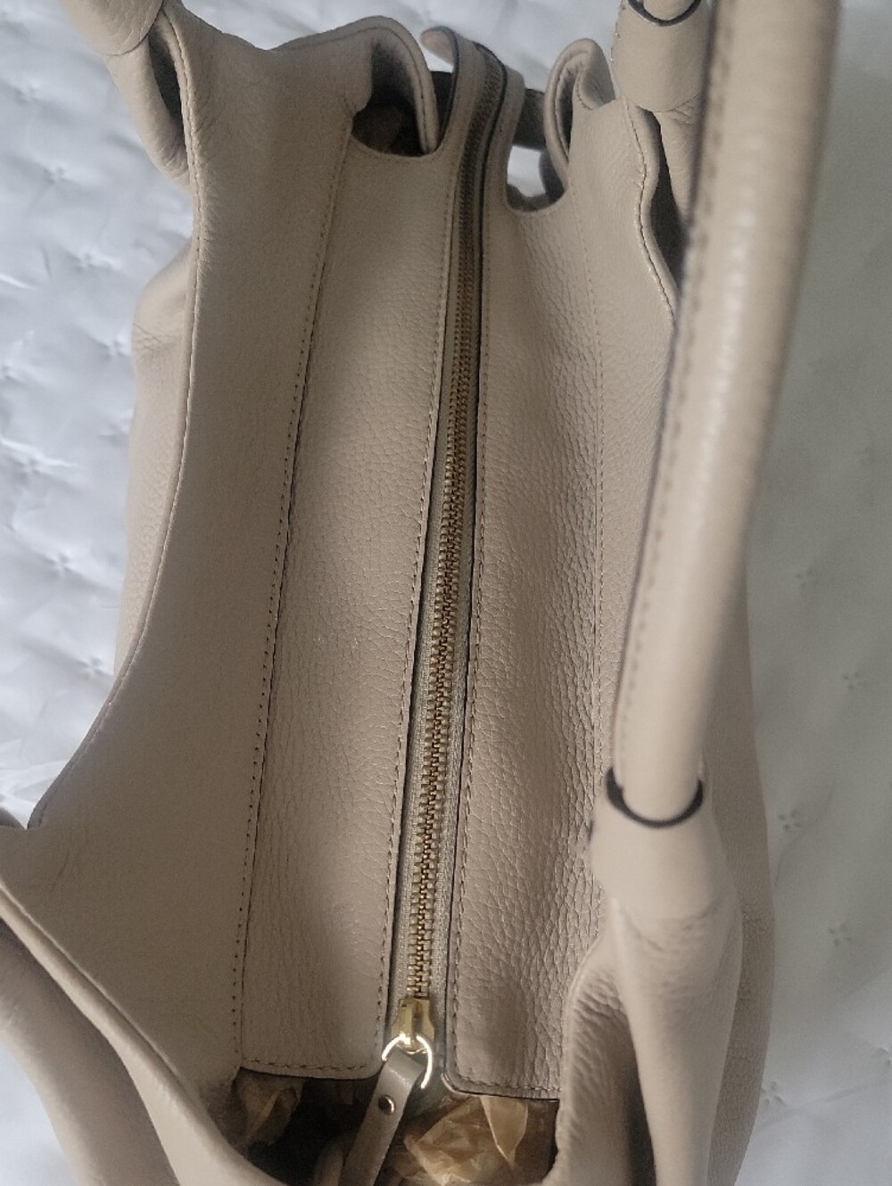Kate Spade Stevie Berkshire Road Pebbled Leather Satchel Bag in Light Beige - Picture 3 of 8